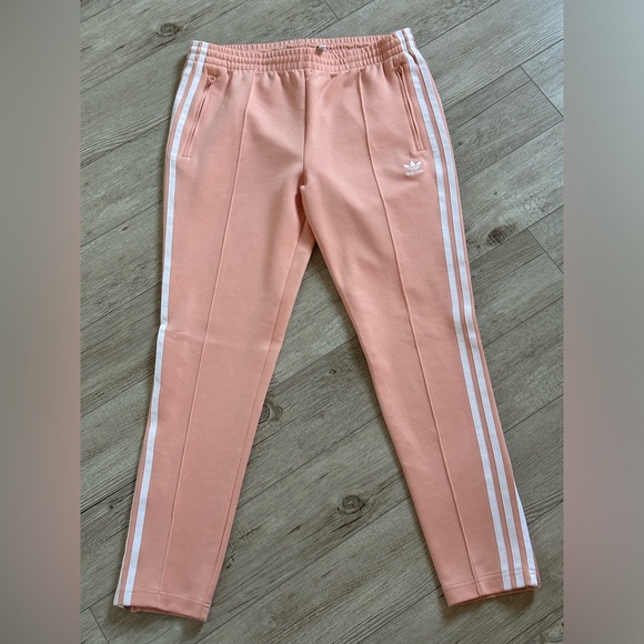 Adidas tracksuit, size medium, amazing condition - Picture 2 of 7